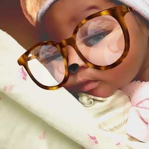 Meet your Posher, Kentavis